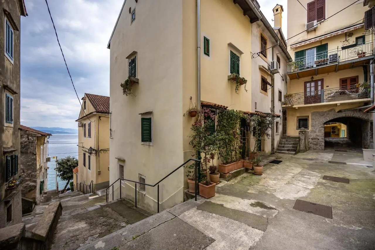 Studio Apartment Kos**** Opatija